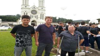 Mobilização na BR 470 em Prol da Paz Mobilização na BR 470 em Prol da Paz