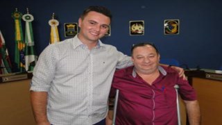 Câmara de Vereadores de Apiúna já tem novo Presidente para 2015 Câmara de Vereadores de Apiúna já tem novo Presidente para 2015